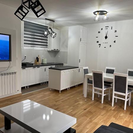 Pančevo Royal Residence Apartmani 2 מראה חיצוני תמונה
